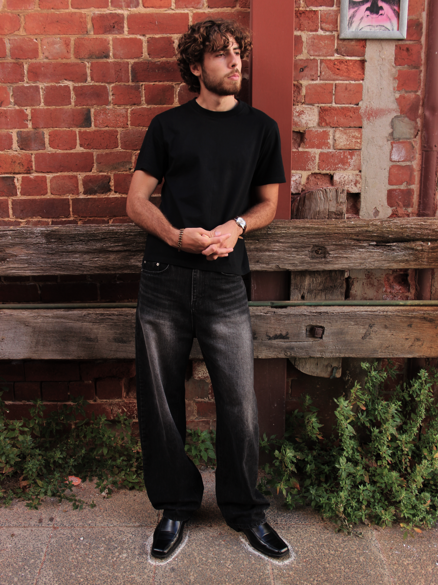 Vivo | "The Timeless" Outfit